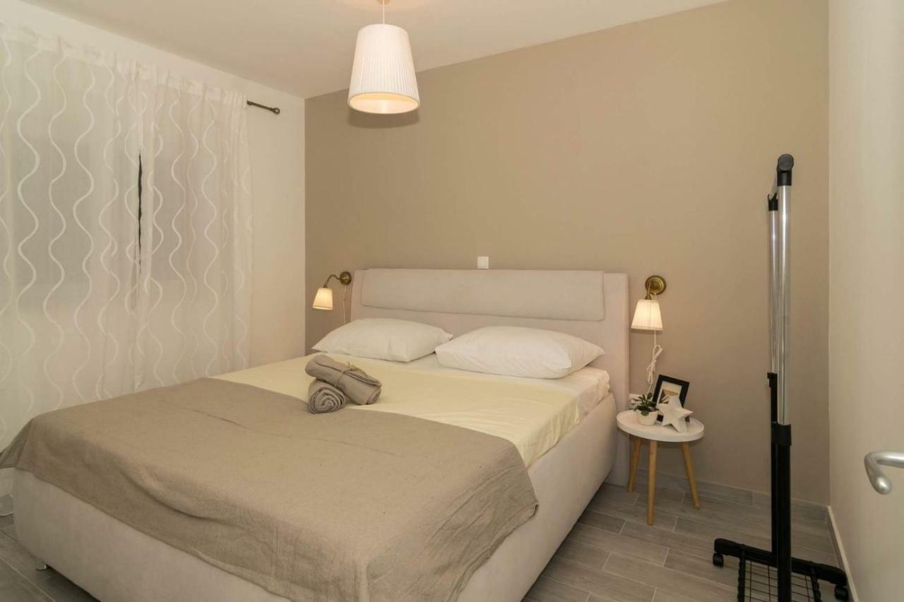 Apartmani Marinovic Zadar Exteriör bild